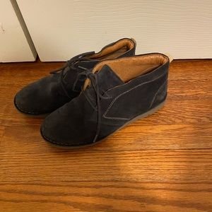 Clark’s Tie Up Booties